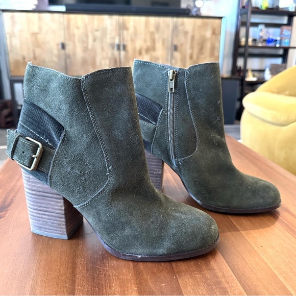 Sbicca Dark Green Suede Ankle Boots - Picture 4 of 14